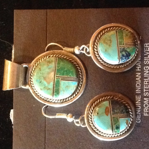 Zuni pendant and earrings with turquoise - Picture 1 of 1